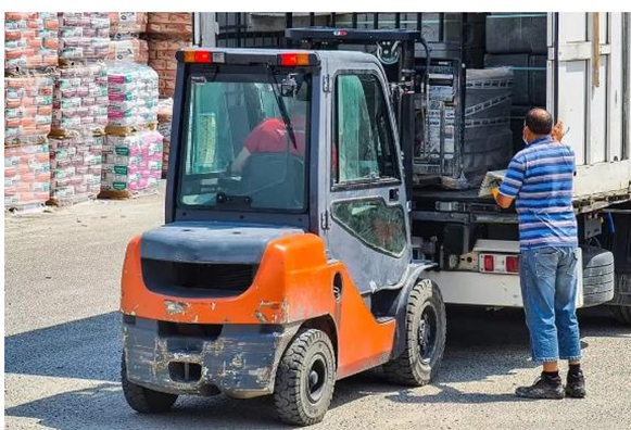 ZEM tailor lithium forklift batteries solutions for you